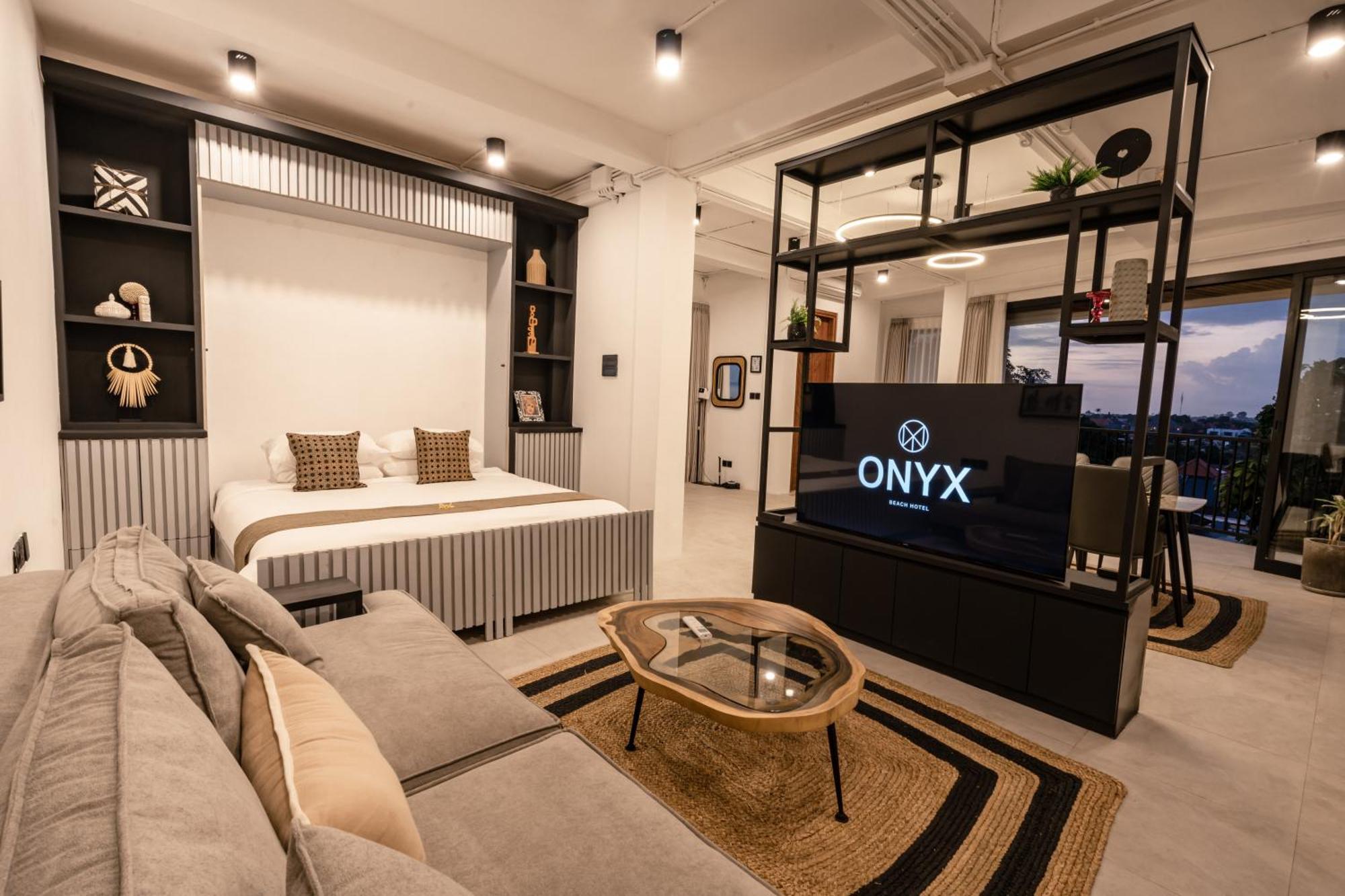 Onyx Beach Hotel Canggu Kültér fotó