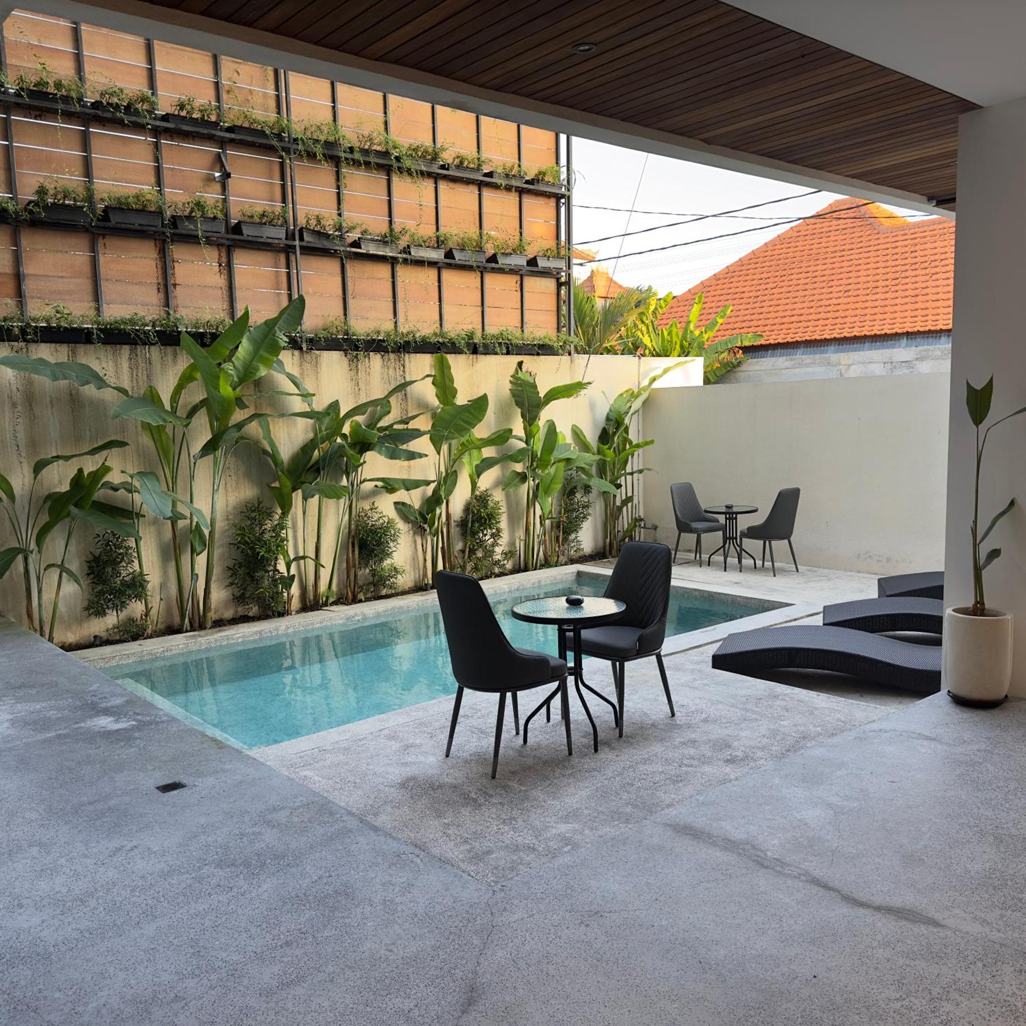 Onyx Beach Hotel Canggu Kültér fotó